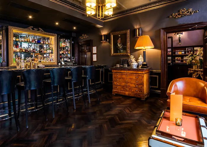11 Cadogan Gardens And The Apartments By Iconic Luxury Hotels